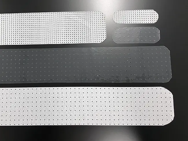 軟性バンド型サポーター
エフ・バンド